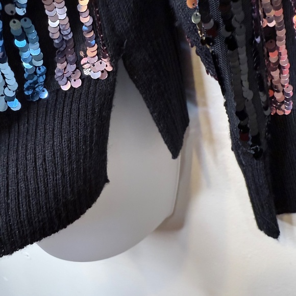 Oliver.O | Multicolored Sequins Embellished Metallic Jewel Tone Knit Sweater - Picture 13 of 16